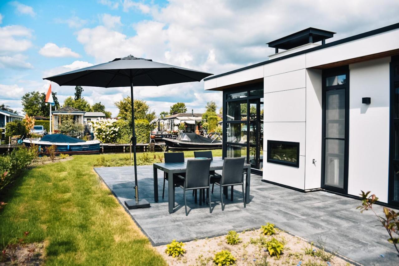 Marinapark Residentie Nieuw Loosdrecht Villa Luaran gambar