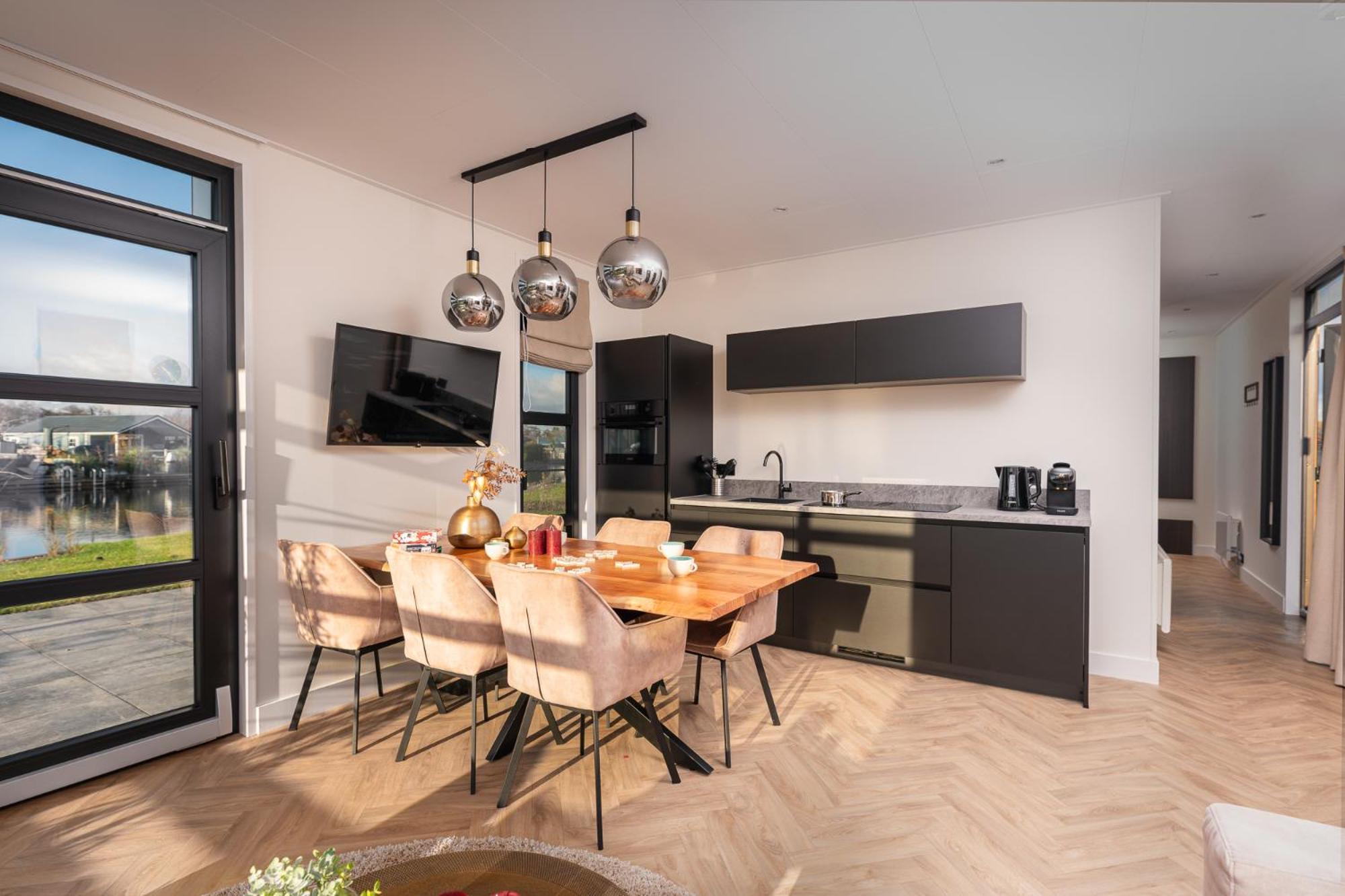 Marinapark Residentie Nieuw Loosdrecht Villa Luaran gambar