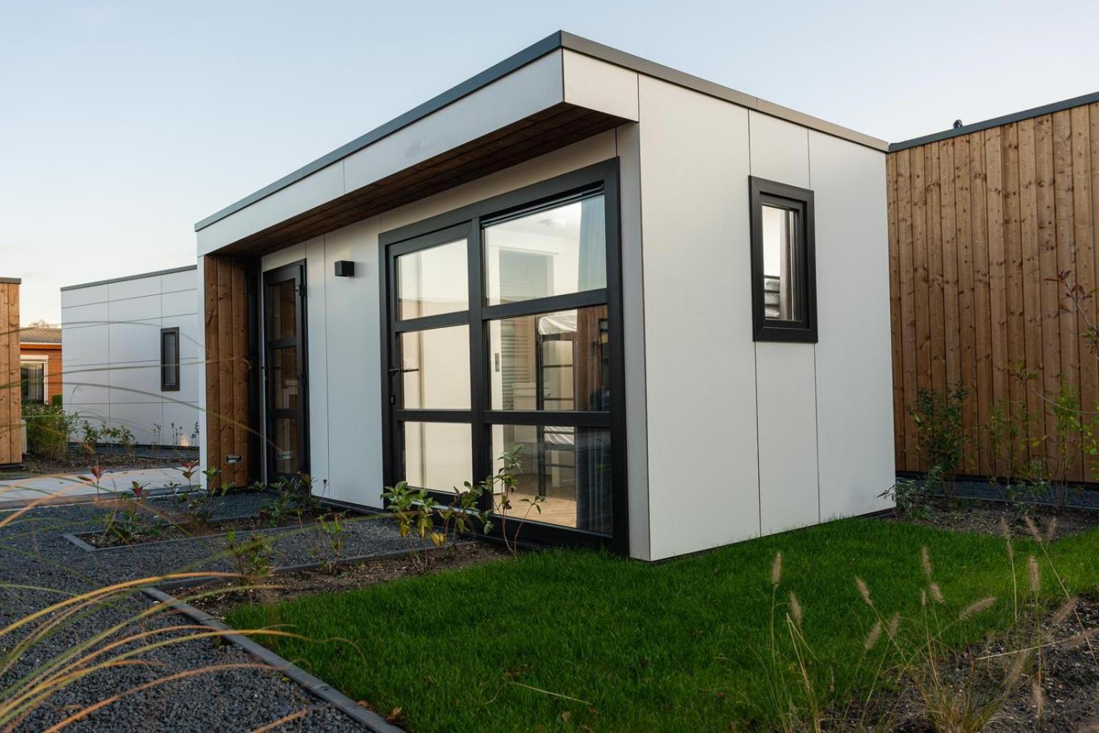 Marinapark Residentie Nieuw Loosdrecht Villa Luaran gambar